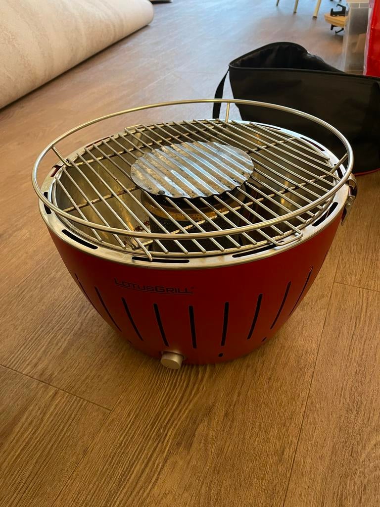 LotusGrill rookvrije barbecue - weinig gebruikt, Ophalen, Zo goed als nieuw