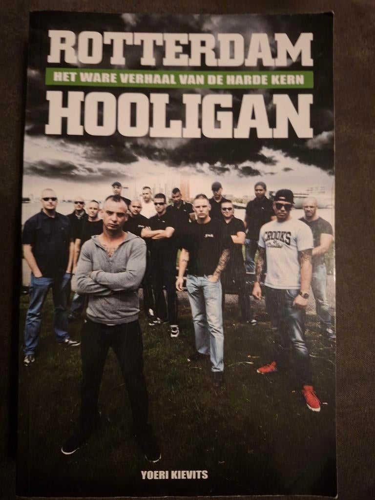 Rotterdam Hooligan - Het Ware Verhaal, Boeken, Ophalen of Verzenden, Zo goed als nieuw, Yoeri Kievits, Overige sporten