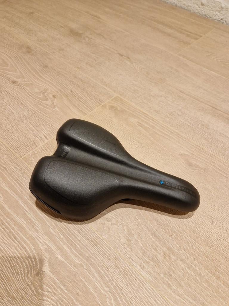 BBB Cycling TouringPlus Active Zadel, Ophalen of Verzenden, Zo goed als nieuw, Zadel, BBB