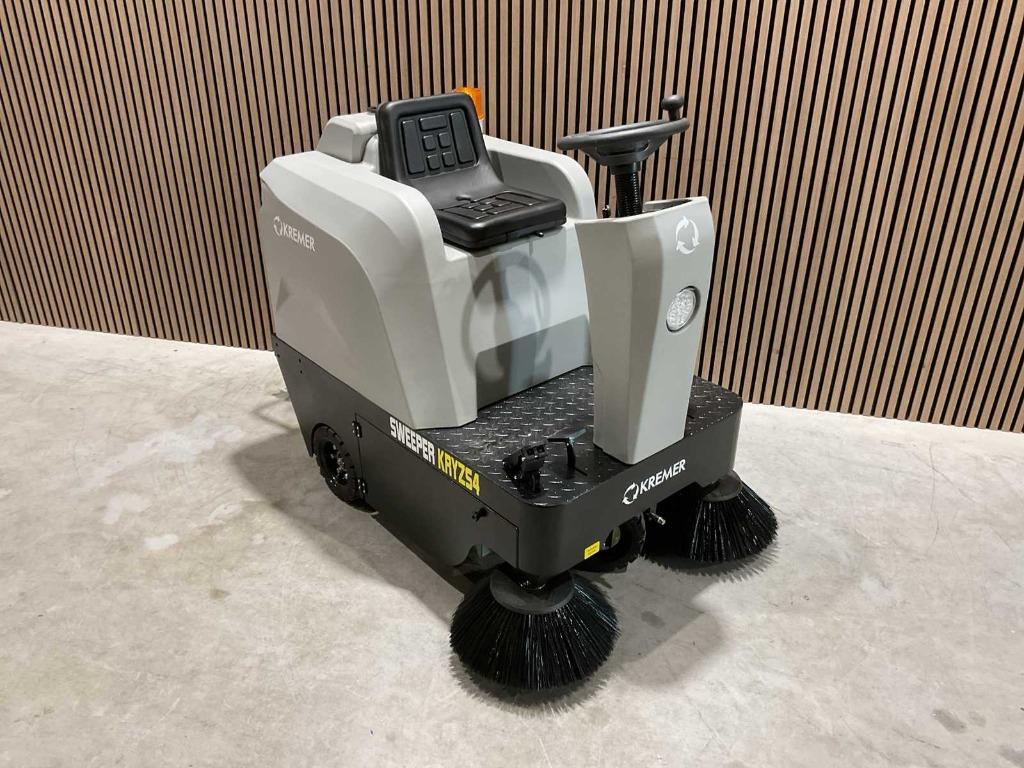 2025 KREMER Sweeper KRYZ54 veegmachine nieuw op voorraad ‼️, Ophalen