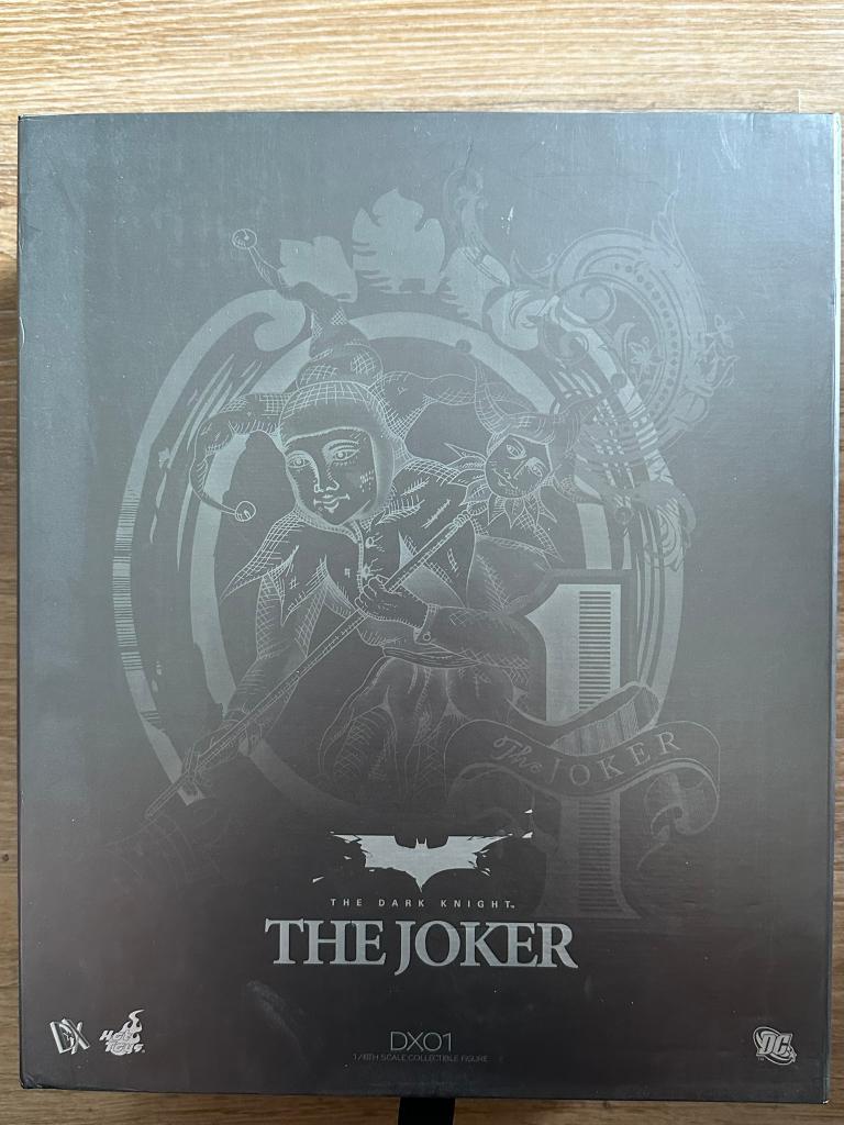 Hot Toys 1/6 The Dark Knight The Joker DX01, Ophalen of Verzenden, Zo goed als nieuw, Actiefiguur of Pop