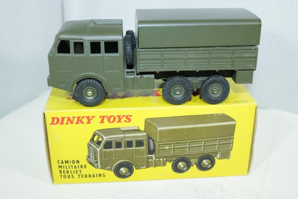 Dinky 818 Camion Militaire Berliet Terrains mint in box 1:43, Ophalen of Verzenden, Nieuw, Bus of Vrachtwagen, Dinky Toys