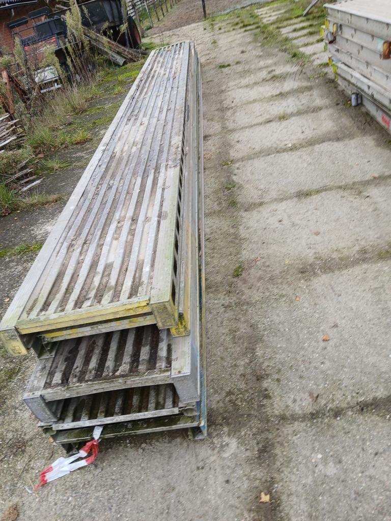 Loopbruggen voor sloot of steiger lengte tot 5 tot 7 meter, Ophalen, Overige typen, 5 meter of hoger