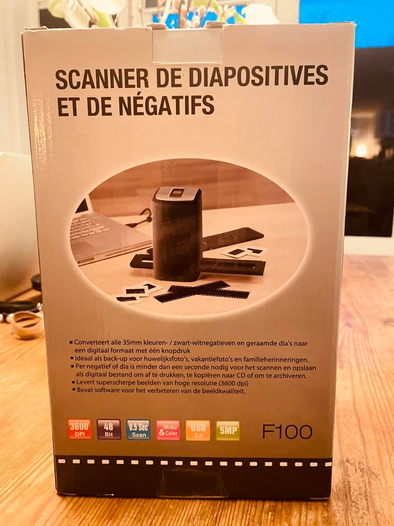 Dia-scanner, om dia’s te scannen en te digitaliseren, Ophalen of Verzenden, 1960 tot 1980, Projector
