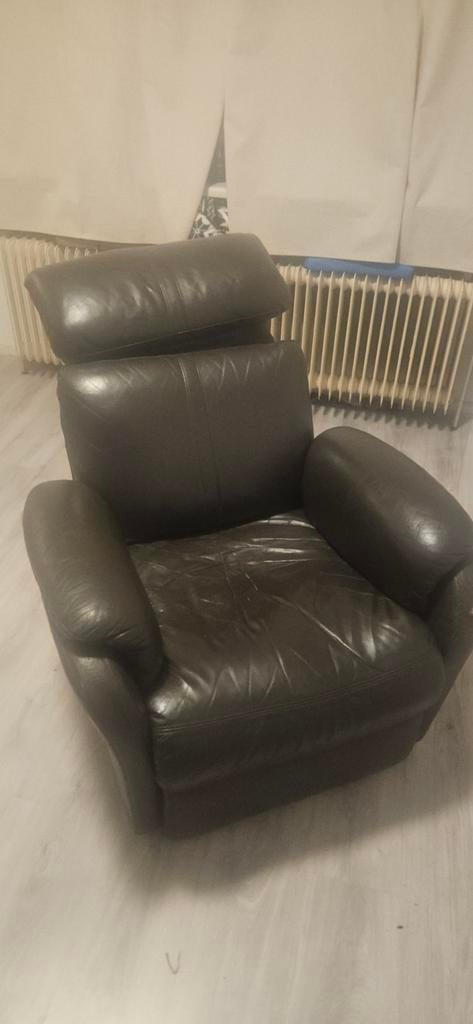 Comfortabele leren relaxstoel, Gebruikt, Ophalen of Verzenden, 75 tot 100 cm, Modern