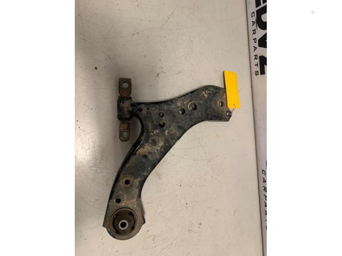 Draagarm rechts-voor van een Toyota Rav-4, Auto-onderdelen, Gebruikt, -, -, Ophalen of Verzenden