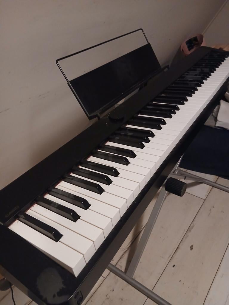 Casio E-Piano - Perfect voor beginners!, Muziek en Instrumenten, Piano's, Ophalen, Gebruikt, Zwart, Digitaal