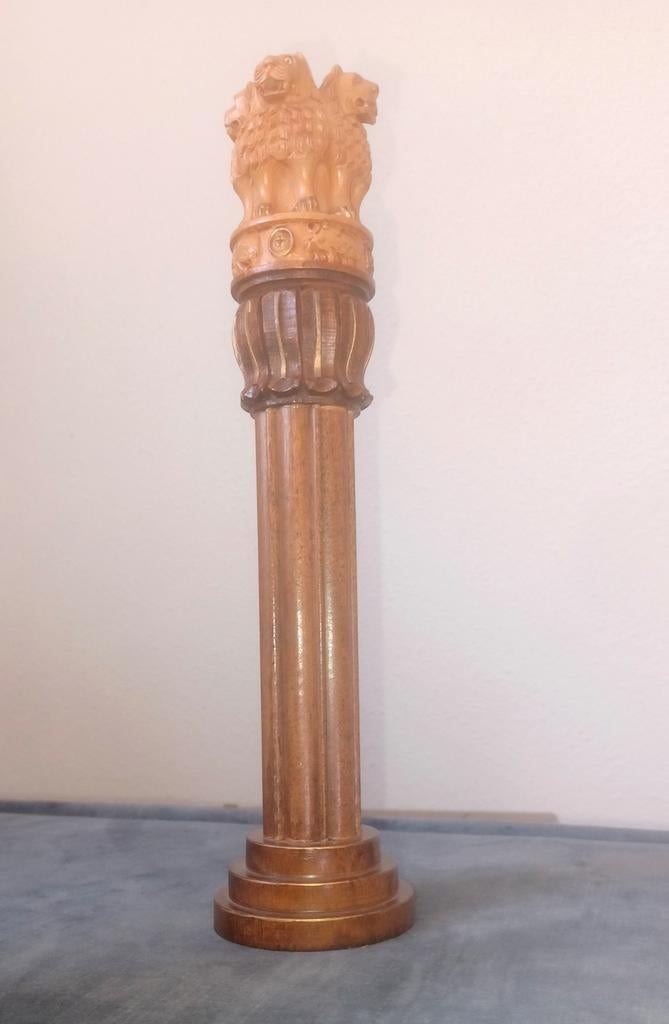 Prachtige Ashok Ashoka pilaar Boeddhisme India 26cm, Ophalen of Verzenden