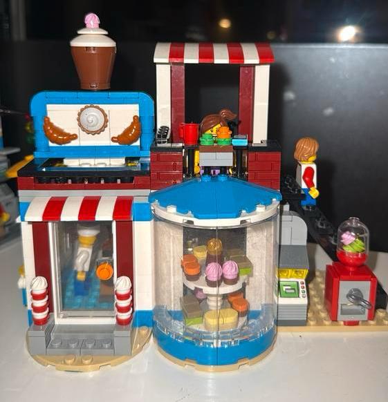 Lego Creator 31077 Zoete verrassingen, Kinderen en Baby's, Speelgoed | Duplo en Lego, Zo goed als nieuw, Lego, Complete set, Ophalen of Verzenden