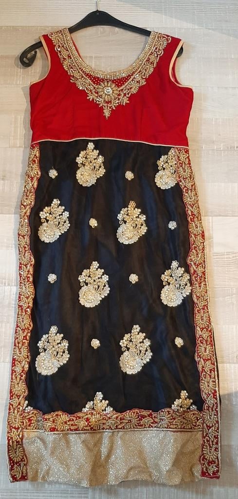 Indiase  jurk met broek en sjaal, Overige typen, Maat 42/44 (L), Ophalen of Verzenden, Zo goed als nieuw