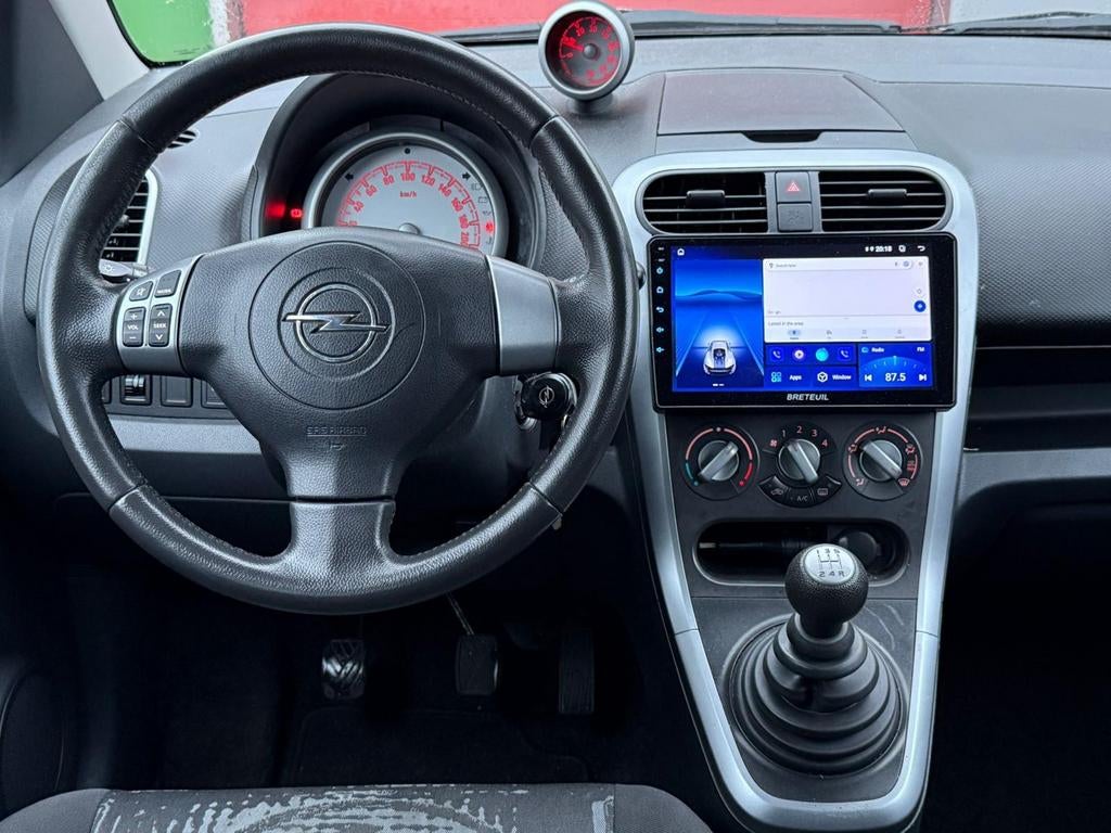 Opel Agila 1.0 12V 2012 Zwart 131000KM. NAP, Auto's, Origineel Nederlands, Handgeschakeld, Particulier, 3 cilinders