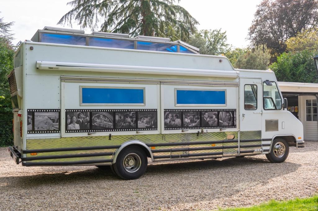 Foodtruck verkoopwagen, Ophalen