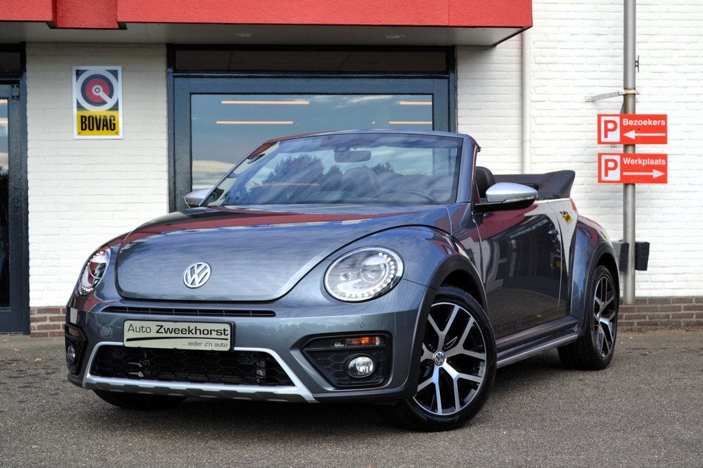 Volkswagen Beetle Cabriolet 1.4 TSI Dune, 150 Pk, Nieuwstaat, Auto's, Volkswagen, Voorwielaandrijving, Stof, Gebruikt, 4 stoelen