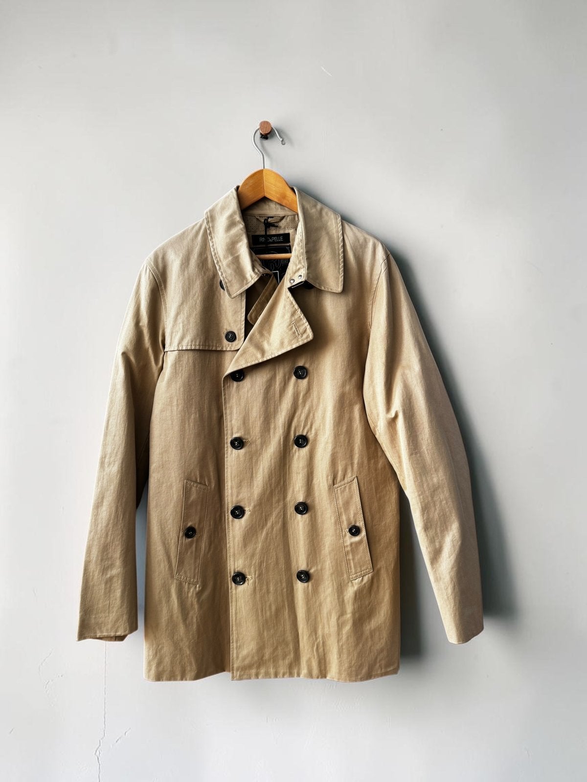 Rino & Pelle trenchcoat jas beige camel maat 52 L large, Ophalen of Verzenden, Zo goed als nieuw, Maat 52/54 (L), Beige