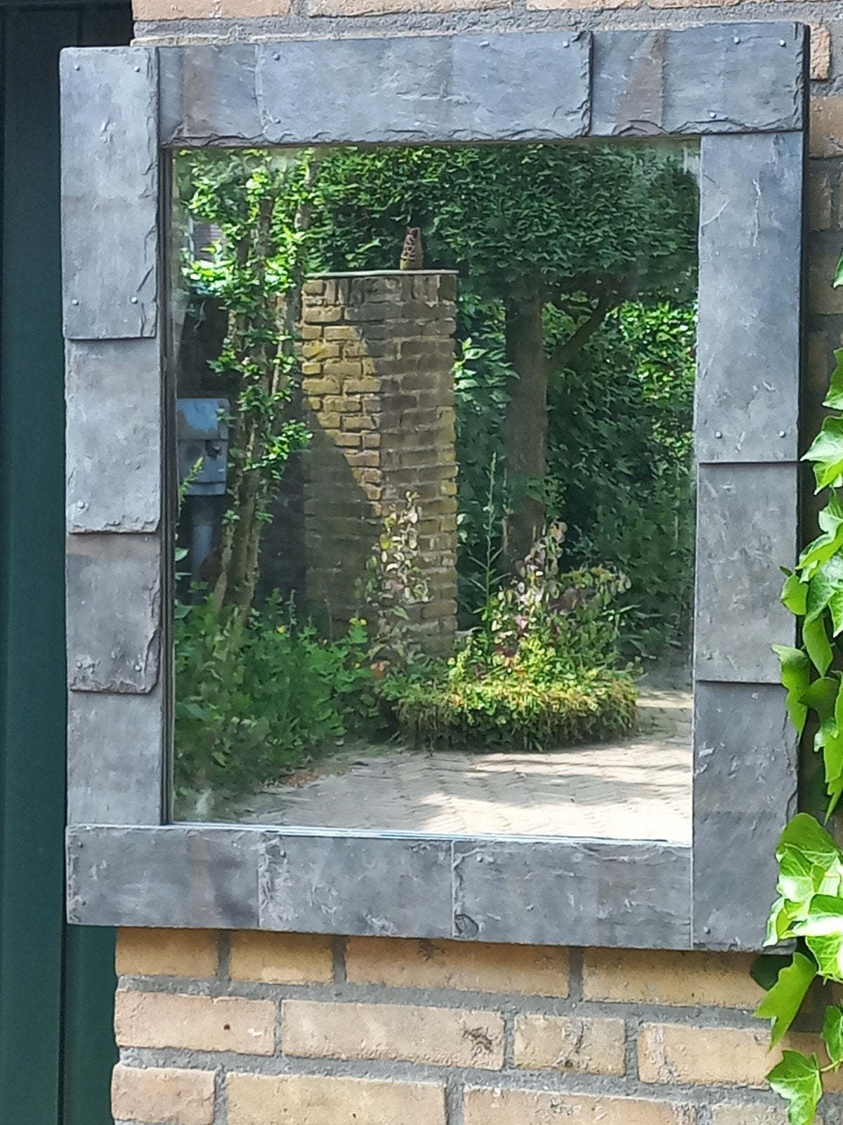 Buiten spiegel met leisteen frame, Antiek en Kunst, Ophalen of Verzenden, Rechthoekig, Minder dan 50 cm