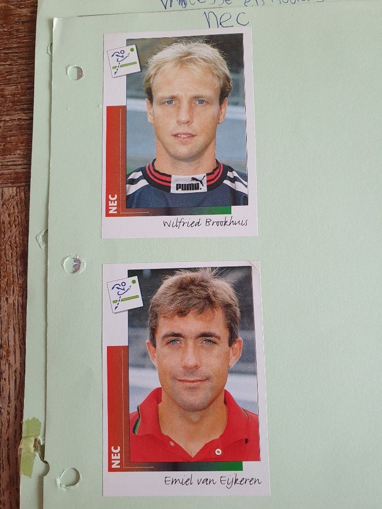 2 Panini plaatjes NEC, Verzamelen, Ophalen of Verzenden, Zo goed als nieuw, Overige binnenlandse clubs, Poster, Plaatje of Sticker