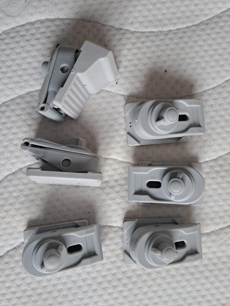 Set van 6 grijze kunststof voortent clips, Ophalen, Gebruikt, Overige materialen, Overige typen