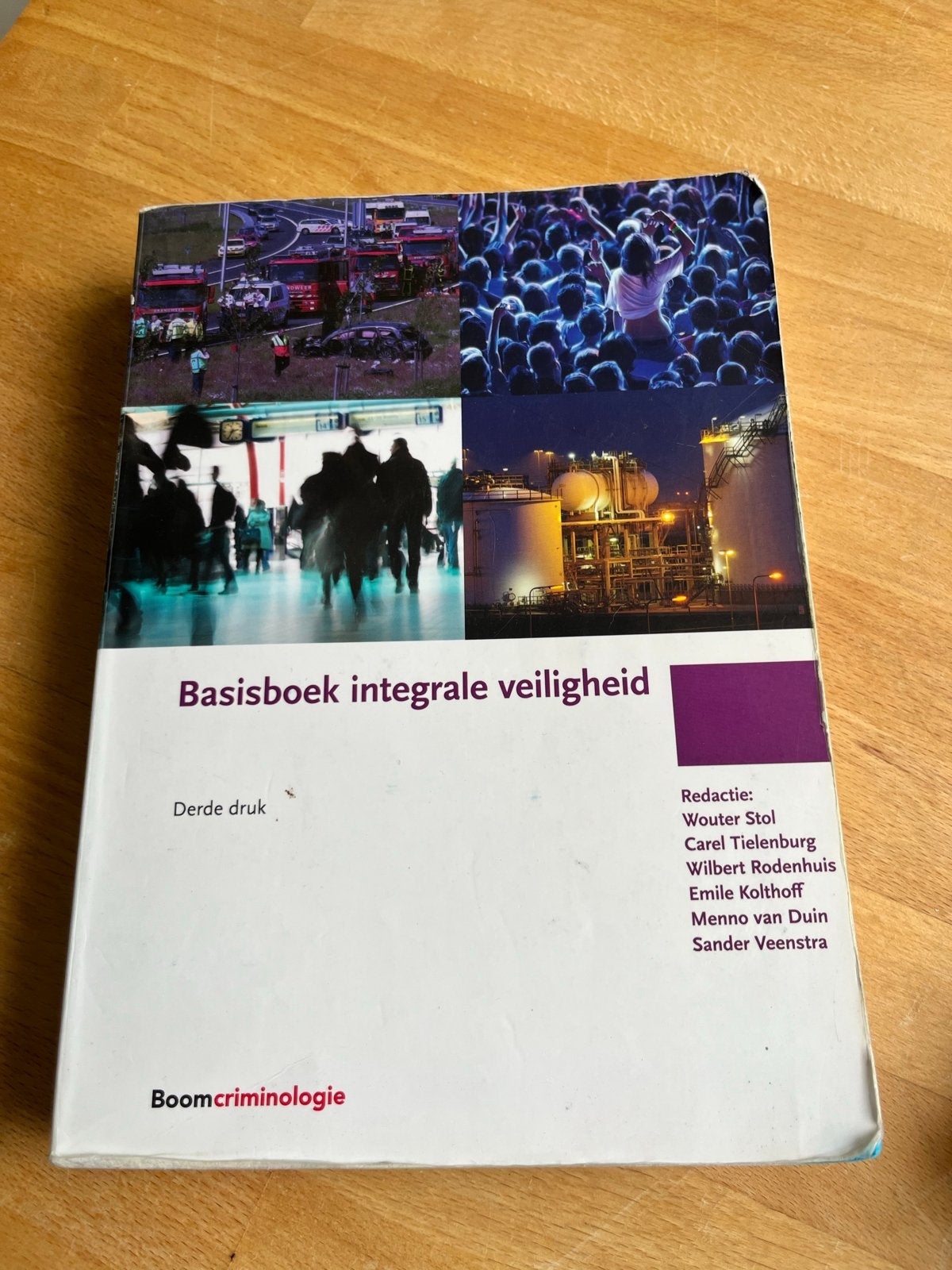 Basisboek Integrale Veiligheid - Derde Druk, Ophalen of Verzenden, Gamma, Gelezen, HBO