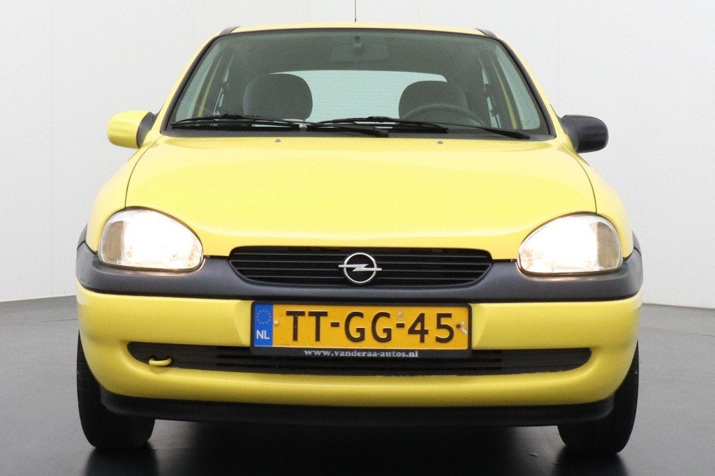 Foto 8 van Opel CORSA 1.0I-12V CITY HB 3-Drs YOUNGTIMER!! Lage km-Stand