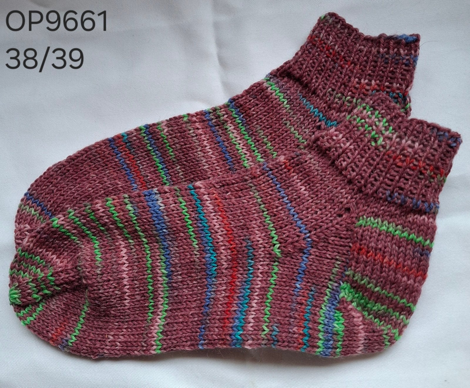 Handgebreide sokken maat 38/39, Kleding | Dames, Sokken en Kousen, Sokken en Kniesokken, Overige kleuren, Verzenden, Nieuw