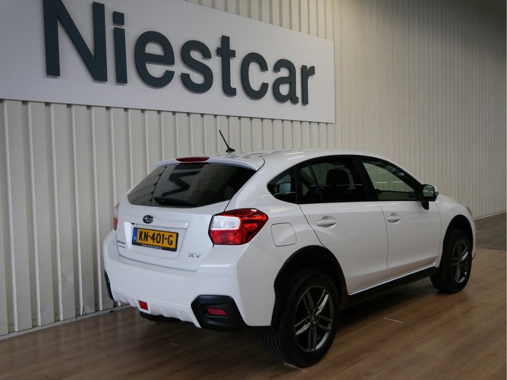 Subaru XV 1.6i Luxury AWD (bj 2014, automaat), Auto's, Subaru, Euro 5, Stof, Gebruikt, Zwart