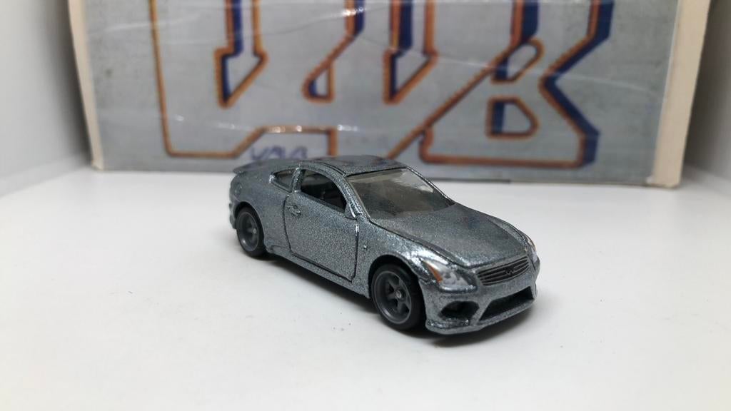 C6 Infiniti g37 Hot Wheels Hotwheels VAVB zgan custom, Ophalen of Verzenden, Zo goed als nieuw, Auto