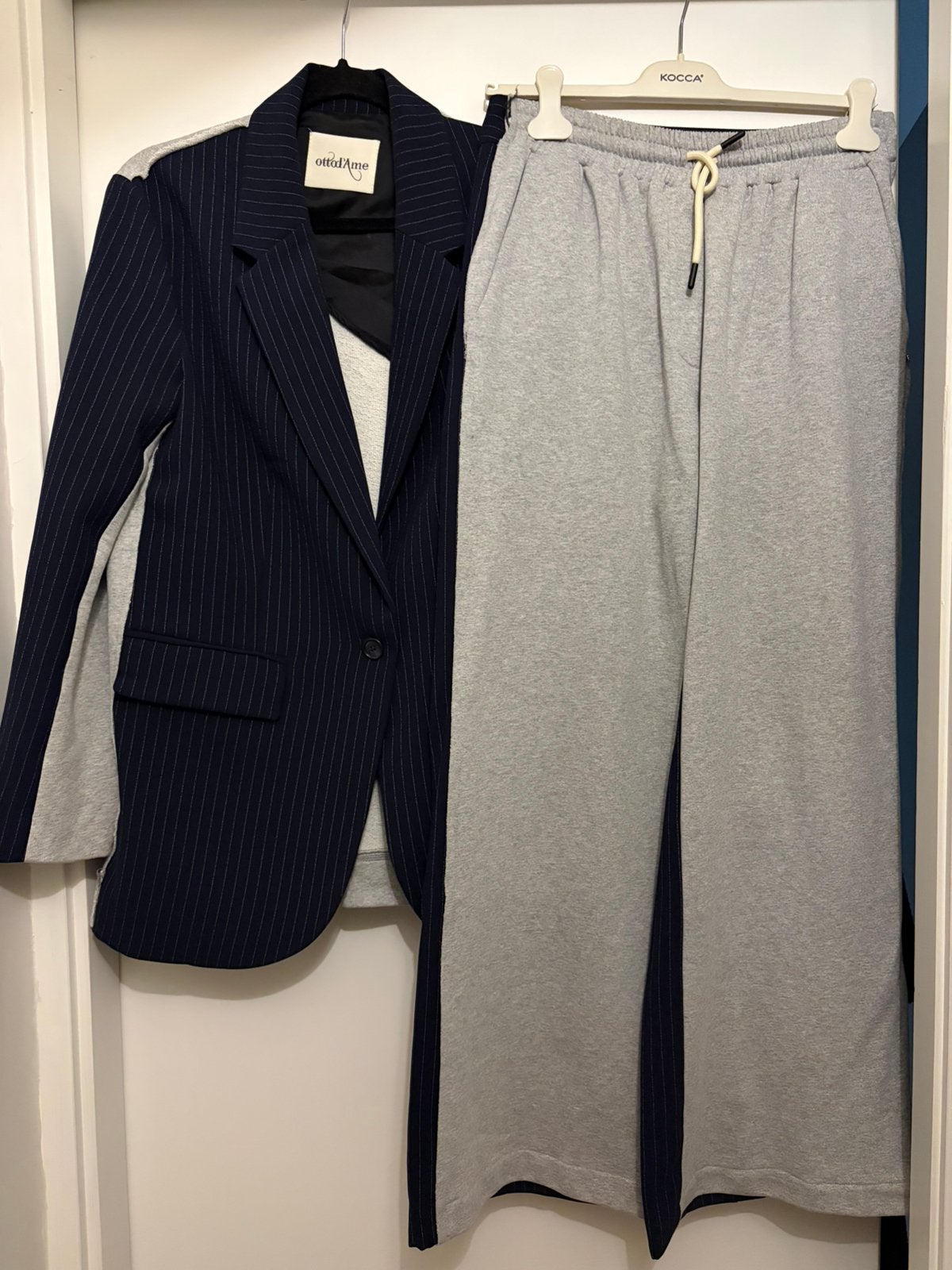 Donkerblauw krijtstreep/grijs pak Ottod’Ame, Ophalen of Verzenden, Zo goed als nieuw, Maat 38/40 (M), Blauw