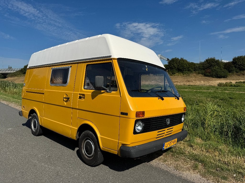 Volkswagen Camper LT28 - 1984, Benzine, 89.700km gereden!, Caravans en Kamperen, Chemisch toilet, Volkswagen, Treinzit, Handgeschakeld