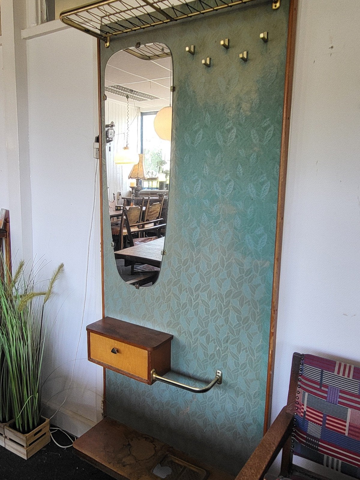 Vintage Wandgarderobe Halmeubel kapstok met spiegel, Gebruikt, 150 tot 200 cm, Hout, Ophalen
