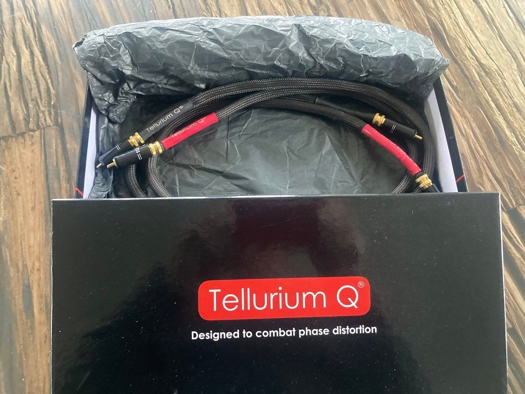 Tellurium Q Ultra Black ll high end interlink 1.0 meter ovp, Ophalen of Verzenden, Zo goed als nieuw, Minder dan 2 meter, Interlink-kabel