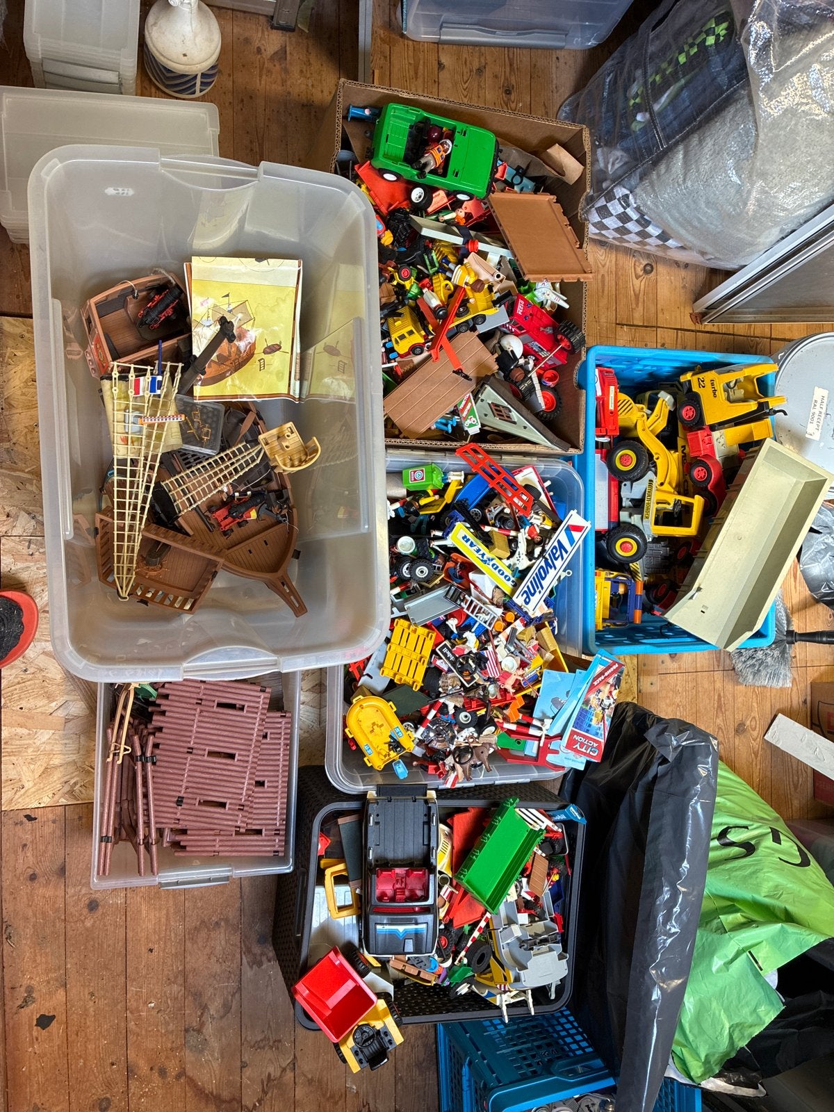 Grote Playmobil collectie: fort, piratenschip, tankstation, Gebruikt, Complete set, Overige typen, Ophalen of Verzenden