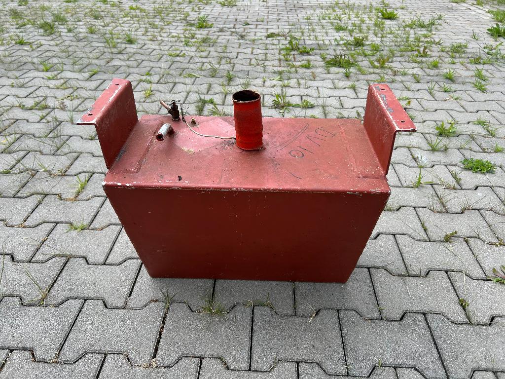 Aluminium brandstoftank taps toelopend., Watersport en Boten, Ophalen, Gebruikt, Motor en Techniek, Motorboot