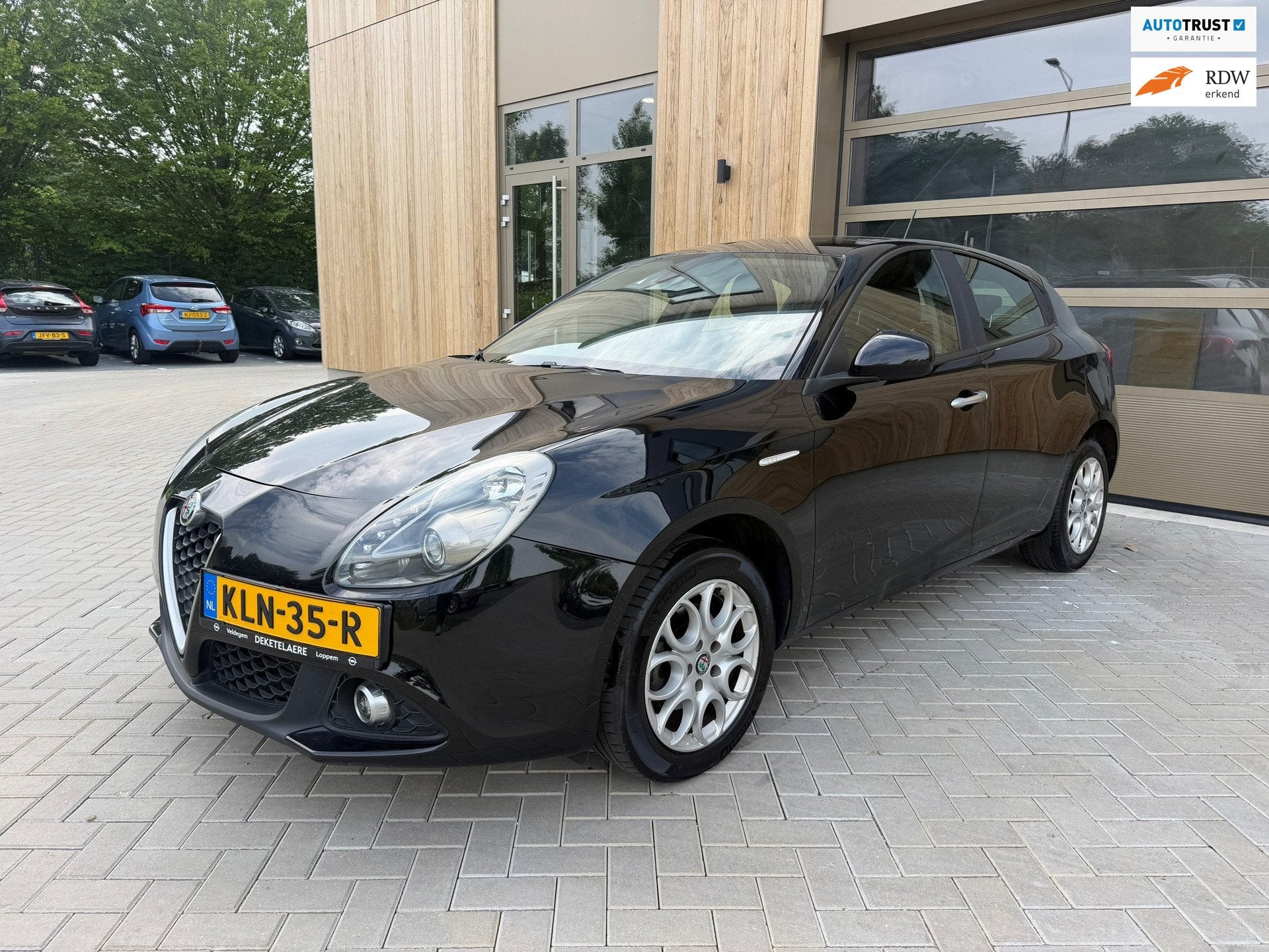 Alfa Romeo Giulietta 1.4 Turbo 5DRS|Airco|Parkeersensoren|Cl, Voorwielaandrijving, Stof, Gebruikt, 4 cilinders
