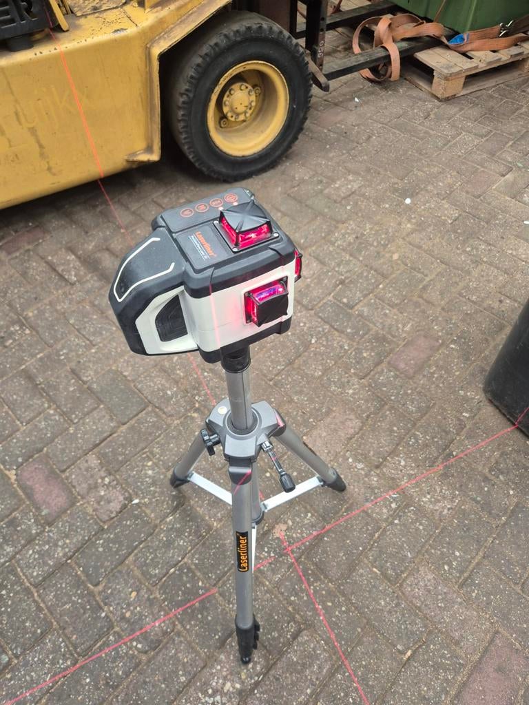 Laserline lazer met ontvanger en 2x statief, Ophalen of Verzenden