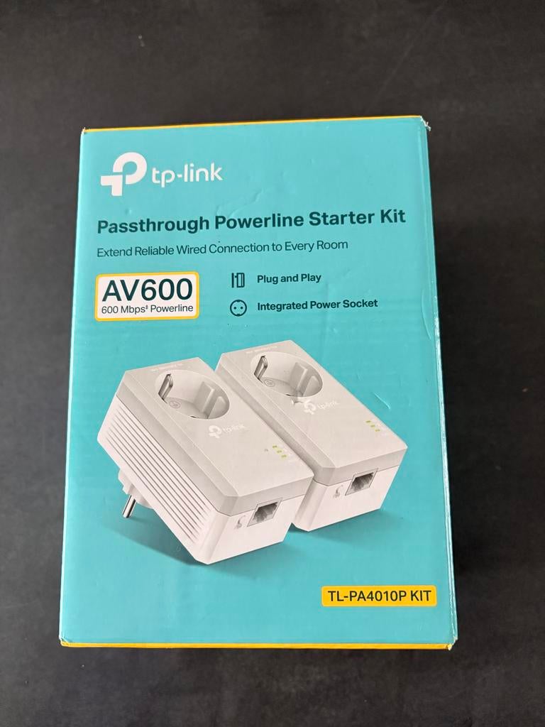 TP-Link AV600 Powerline Starter Kit (TL-PA4010P KIT), Ophalen of Verzenden, Zo goed als nieuw