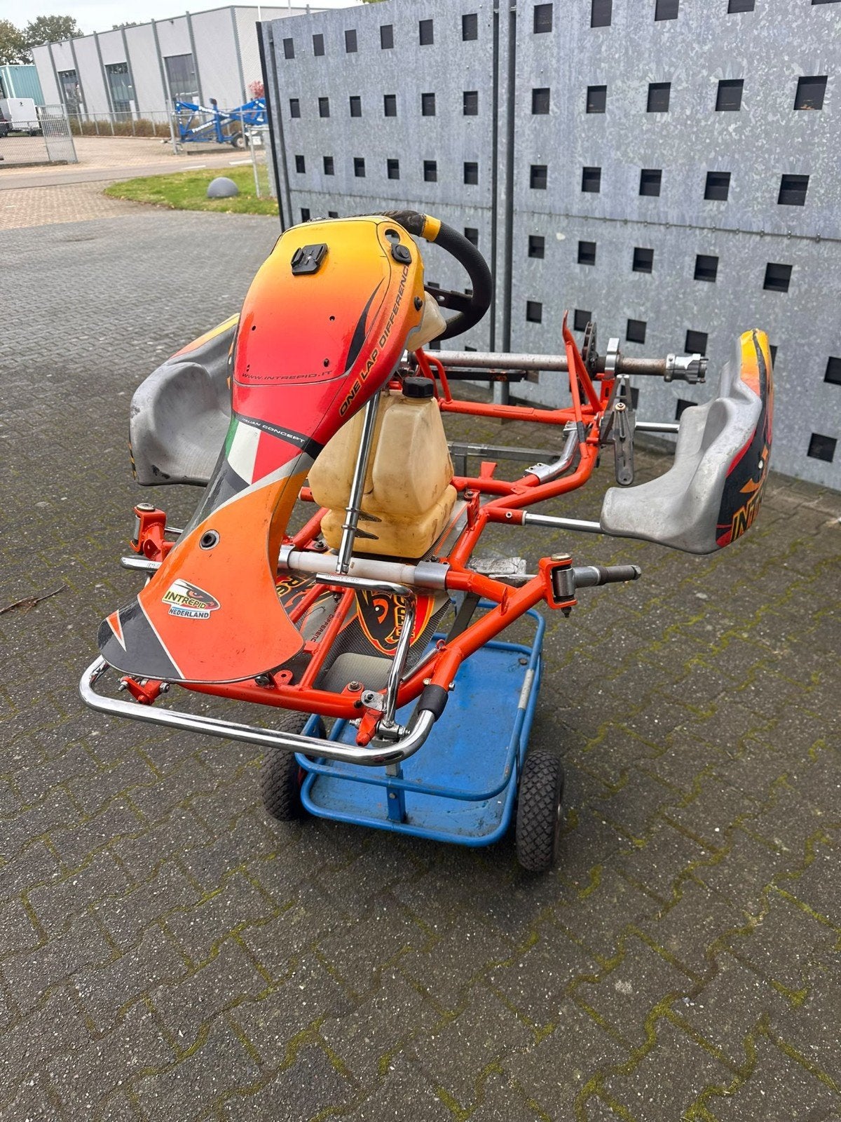 intrepid kart frame, Ophalen, Gebruikt, Kart