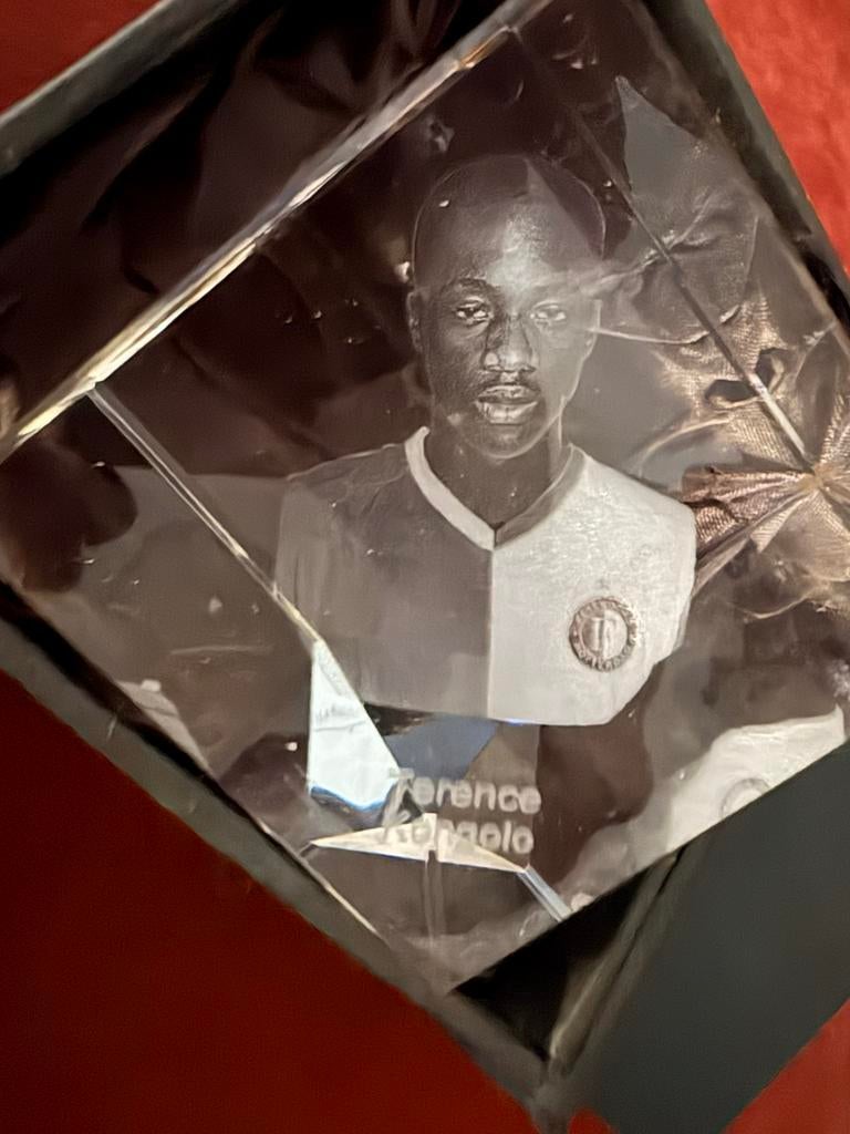 Terence Kongolo Feyenoord 3D Hologram Kristalglas in Giftbox, Ophalen of Verzenden, Nieuw, Feyenoord, Beeldje of Poppetje