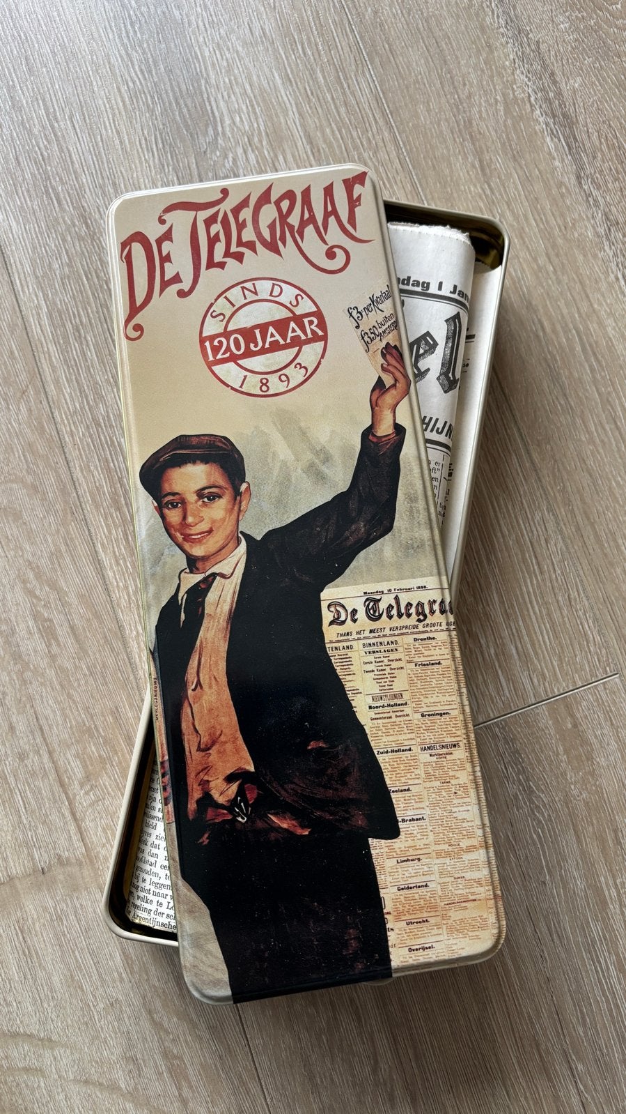 125 jaar Telegraaf blik met krant, Ophalen of Verzenden, Zo goed als nieuw, Krant
