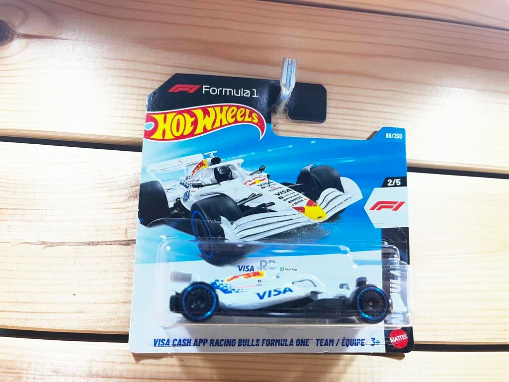 Visa Cash App Racing Bulls Formula One Team hotwheels, Ophalen of Verzenden, Zo goed als nieuw, Auto