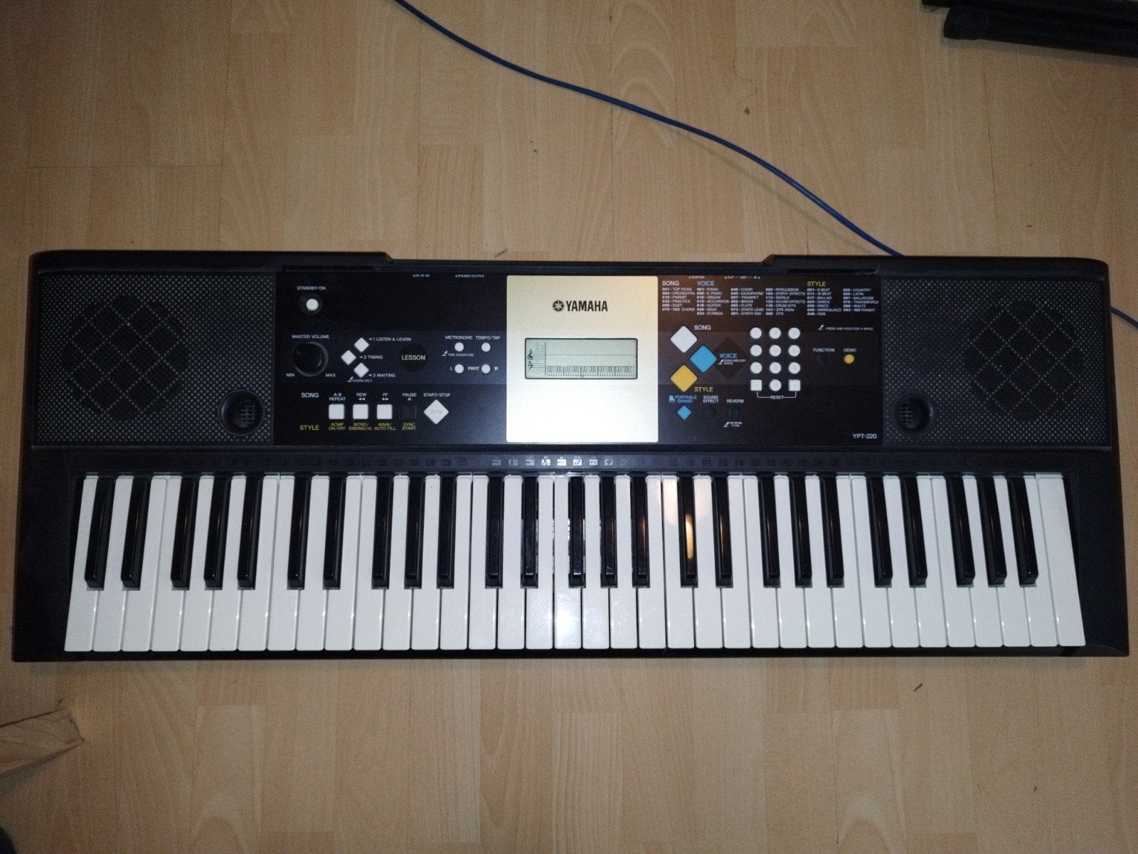 Tweedehands Yamaha YTP-260, standaard, lesboek beginners, Muziek en Instrumenten, Keyboards, Ophalen, Yamaha, Met standaard, 61 toetsen