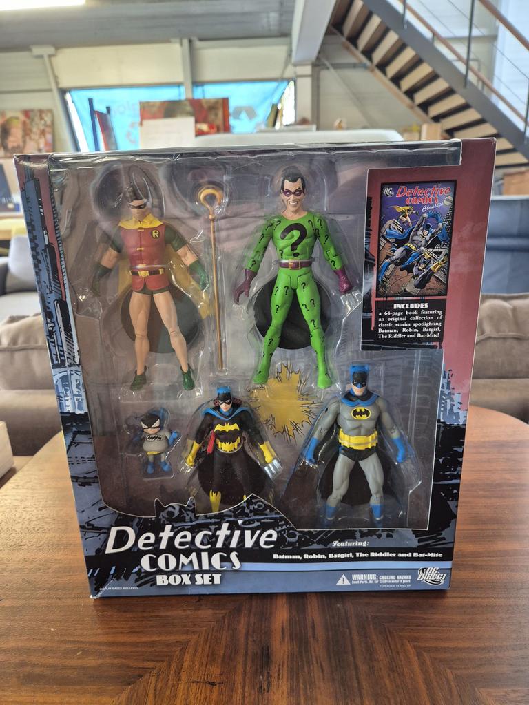 DC Direct Detective Comics set box Batman 2010 nieuw in box., Verzamelen, Poppetjes en Figuurtjes, Nieuw, Ophalen of Verzenden