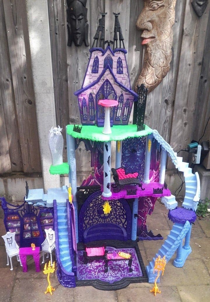 Monster High Freaky Fusion Catacombs, Ophalen, Gebruikt, Poppenhuis