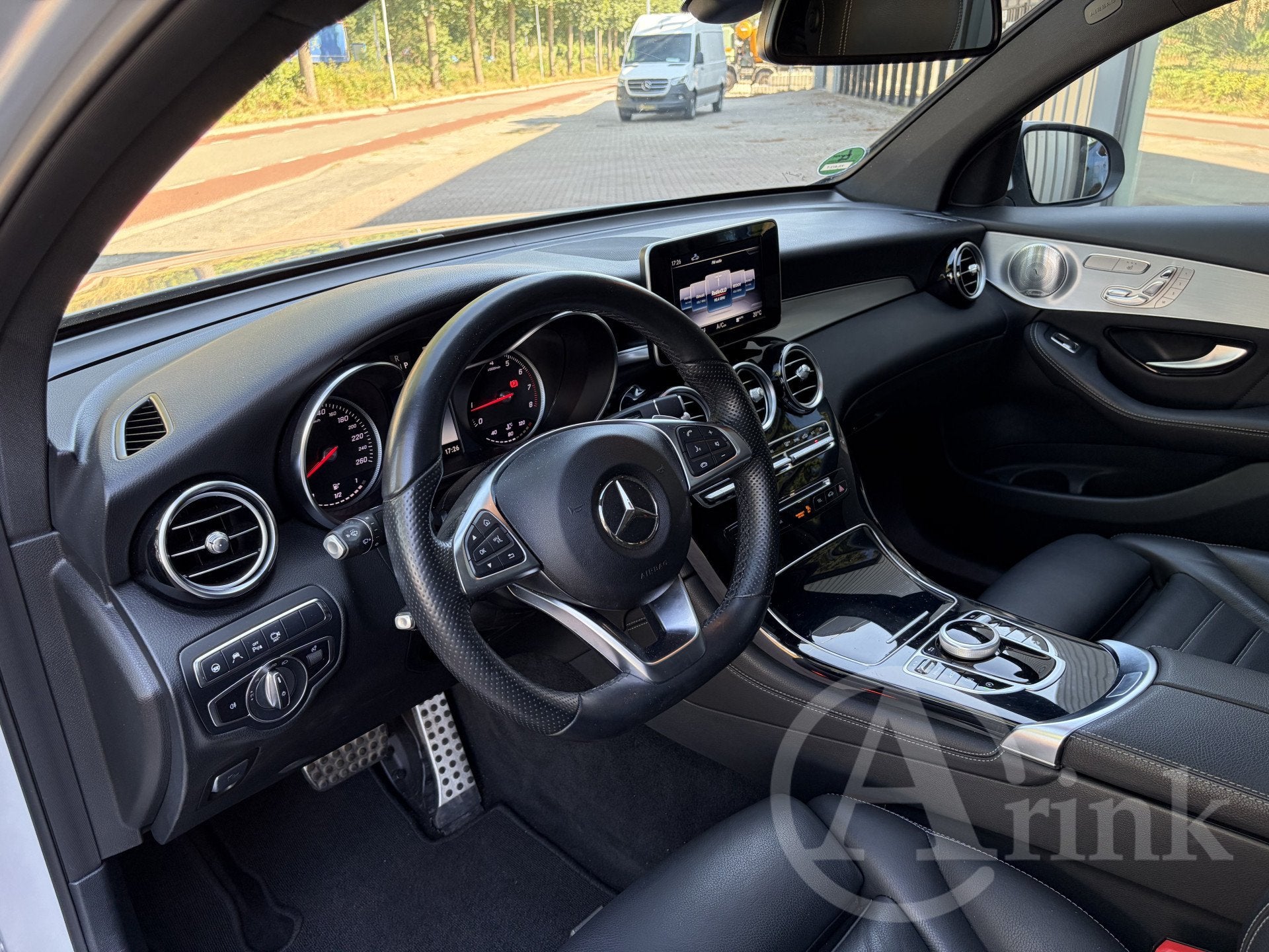 Mercedes-Benz GLC Coupé 300 4MATIC Luchtvering, Schuifdak,, 12 maanden, Gebruikt, 4 cilinders, Bedrijf