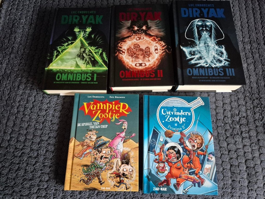 Dir Yak omnibus delen 1 2 en 3 en Uitvinder en vampierzootje, Ophalen of Verzenden, Nieuw