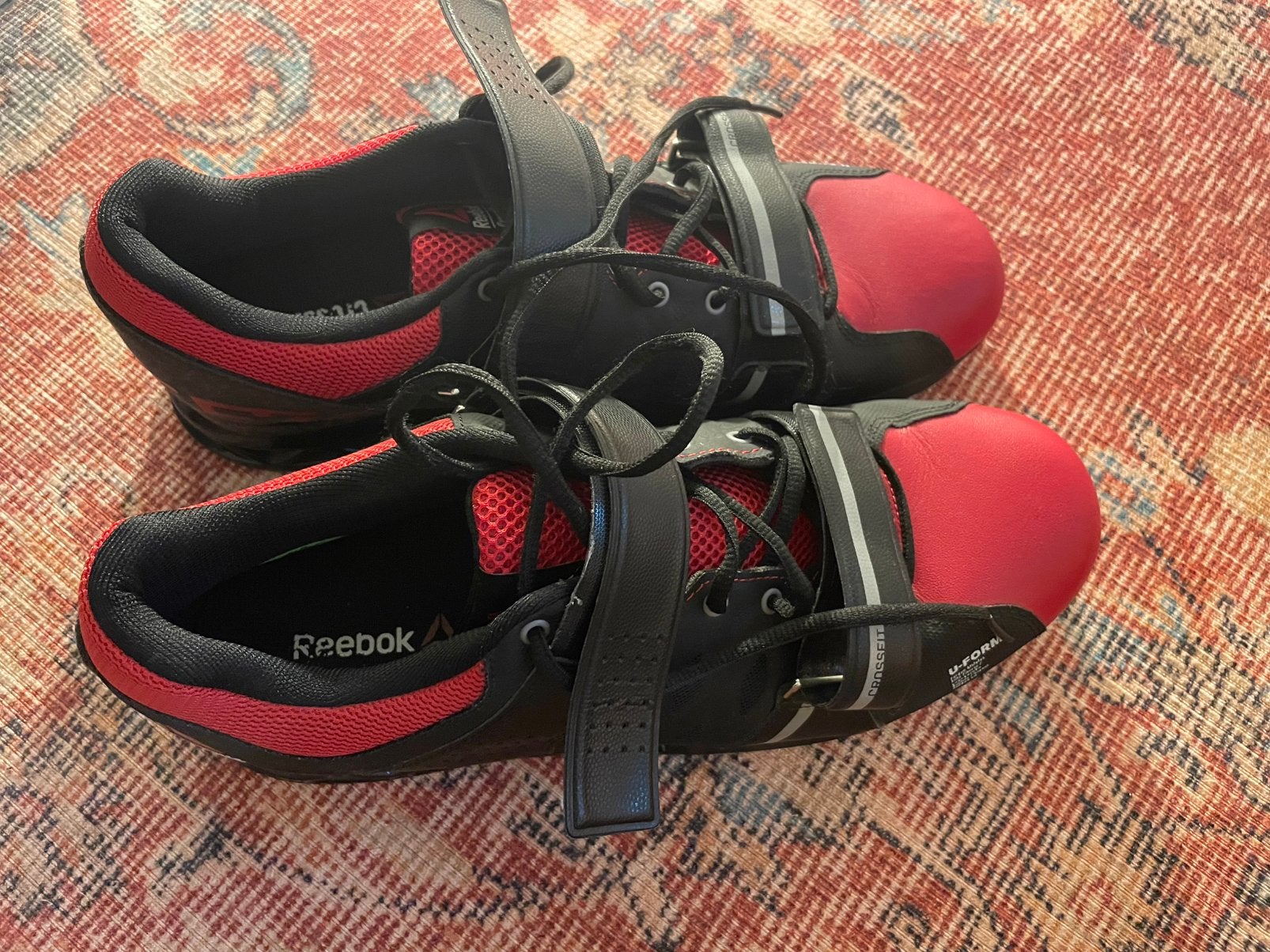 Reebok crossfit weightlifting, Ophalen of Verzenden, Zo goed als nieuw, Maat 46 (S) of kleiner, Voetbal