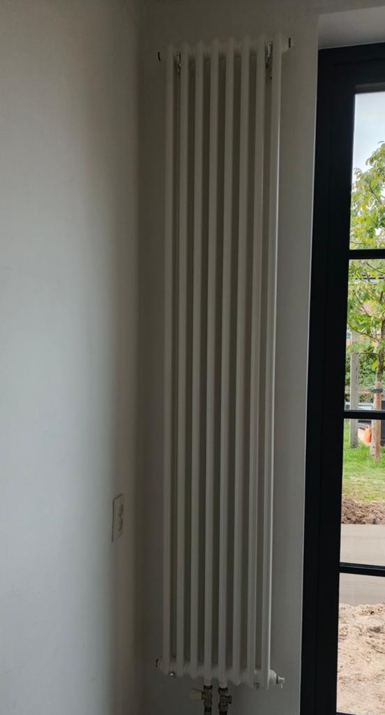 DRL Multicolom Kolomradiator RAL9010, Ophalen, Radiator, Minder dan 60 cm, Zo goed als nieuw