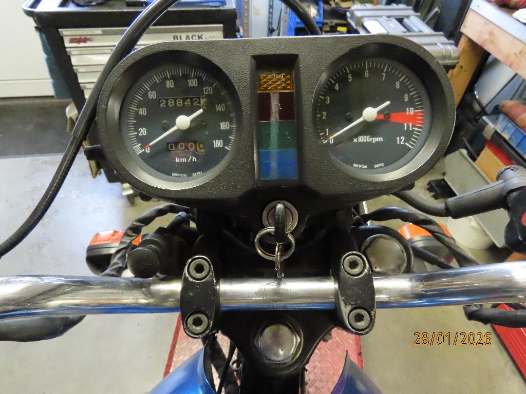 Op zoek naar Honda CB400N Super Dream CB 400 Onderdelen ?, Motoren, Honda, Ophalen of Verzenden, Gebruikt, Japan