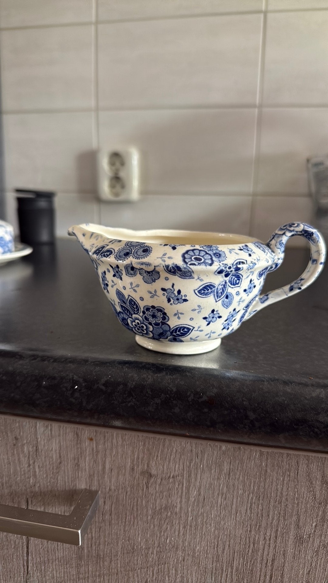 Van Beatrix servies koffiemelkkannetje, Overige typen, Ophalen of Verzenden, Zo goed als nieuw, Overige stijlen
