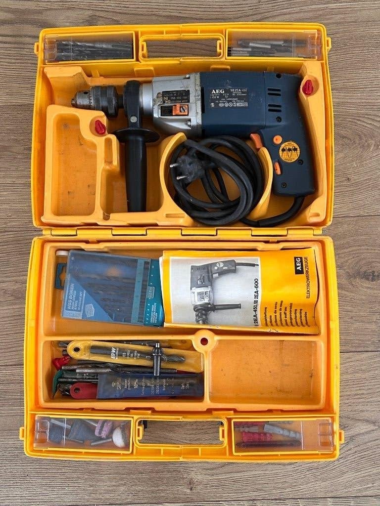 Aeg karweikoffer met boormachine, Doe-het-zelf en Verbouw, Gereedschap | Boormachines, Ophalen, Gebruikt, Boormachine