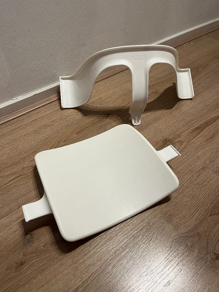 Stokke Trip Trap babyset en tafelblad, Kinderen en Baby's, Kinderstoelen, Ophalen, Gebruikt, Meegroeistoel, Gordel(s)